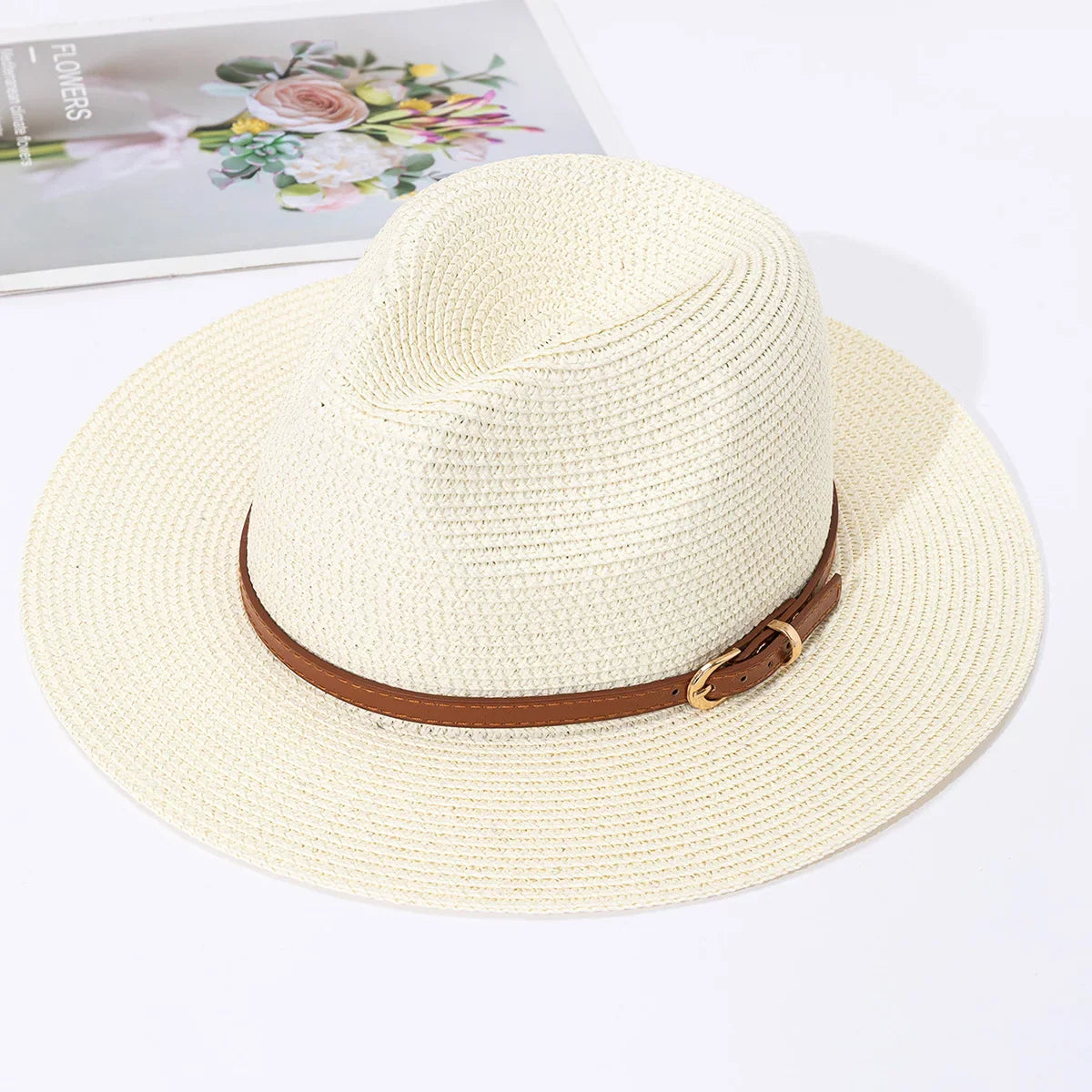 Silvia | Stro Hoed met elegante details