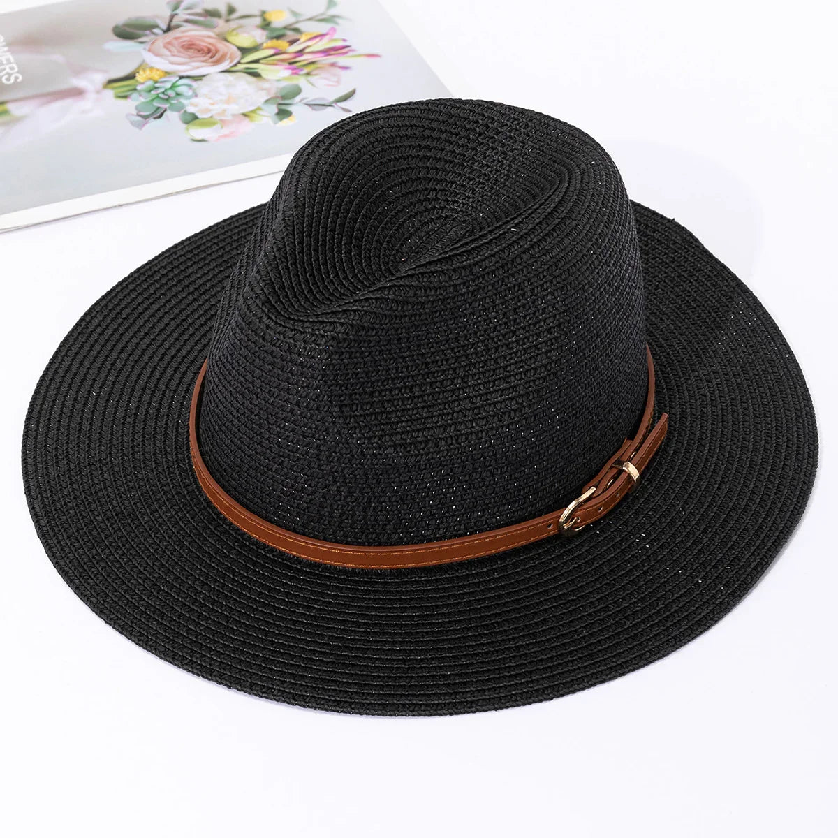 Silvia | Stro Hoed met elegante details
