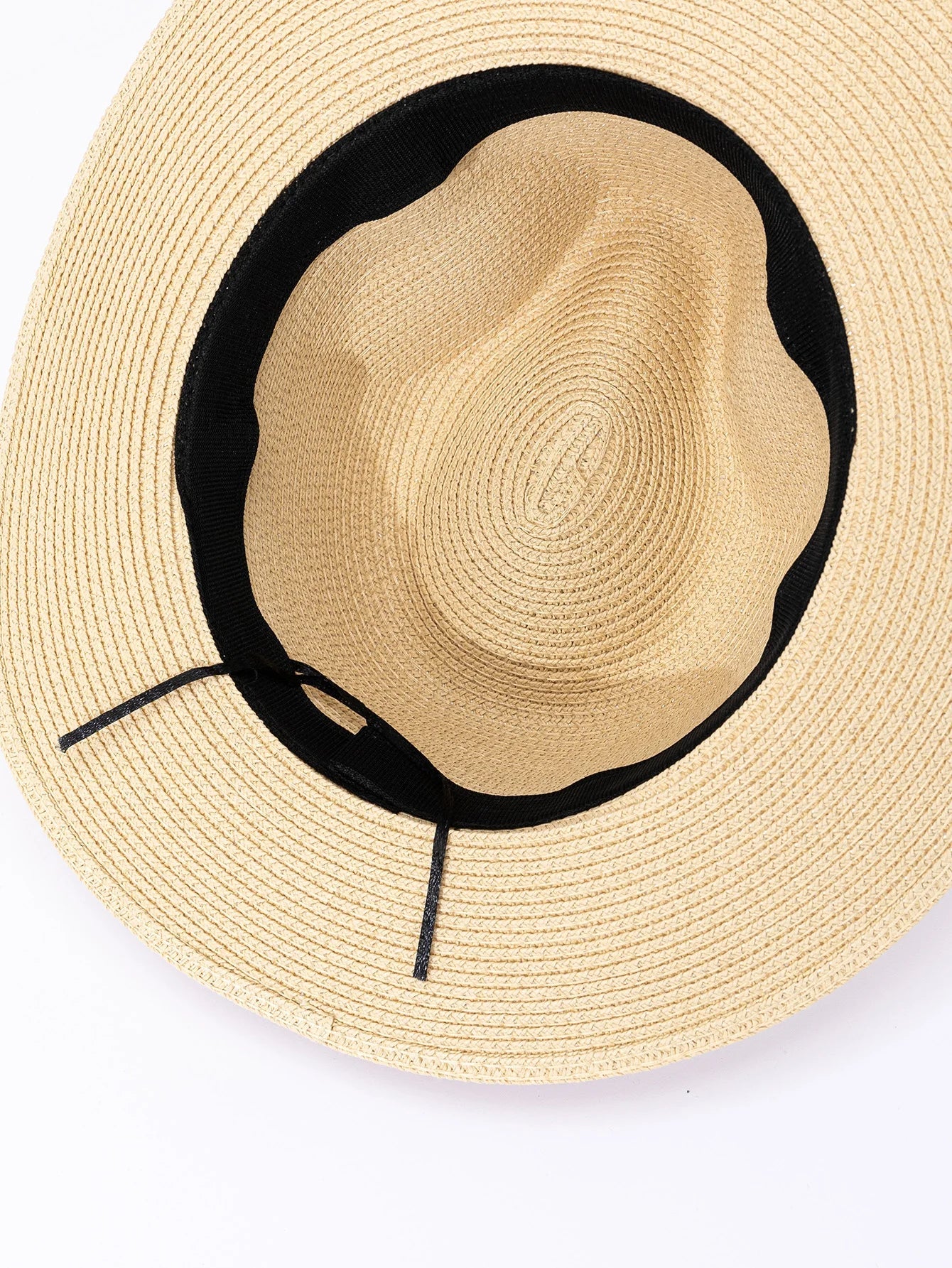 Silvia | Stro Hoed met elegante details