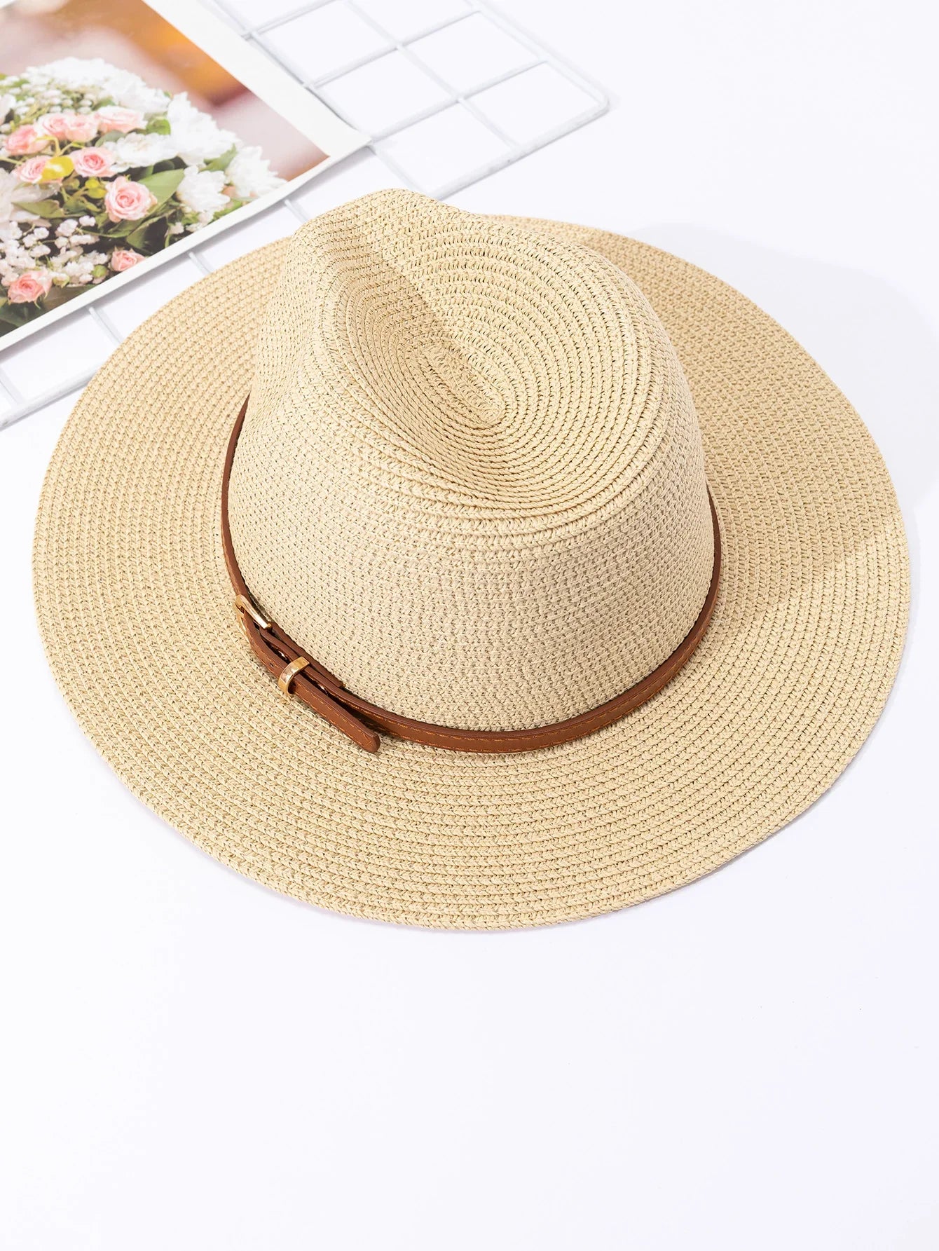 Silvia | Stro Hoed met elegante details