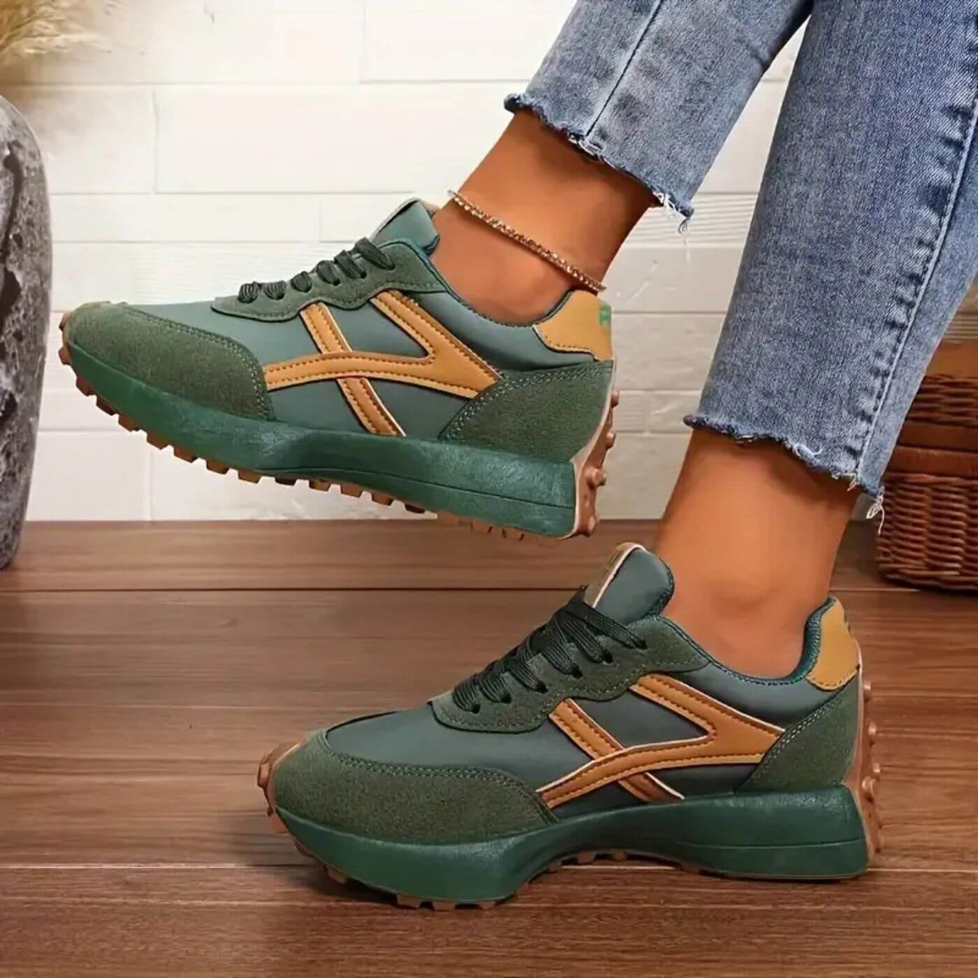 CHARLOT | Non-slip Orthopedic Sneakers