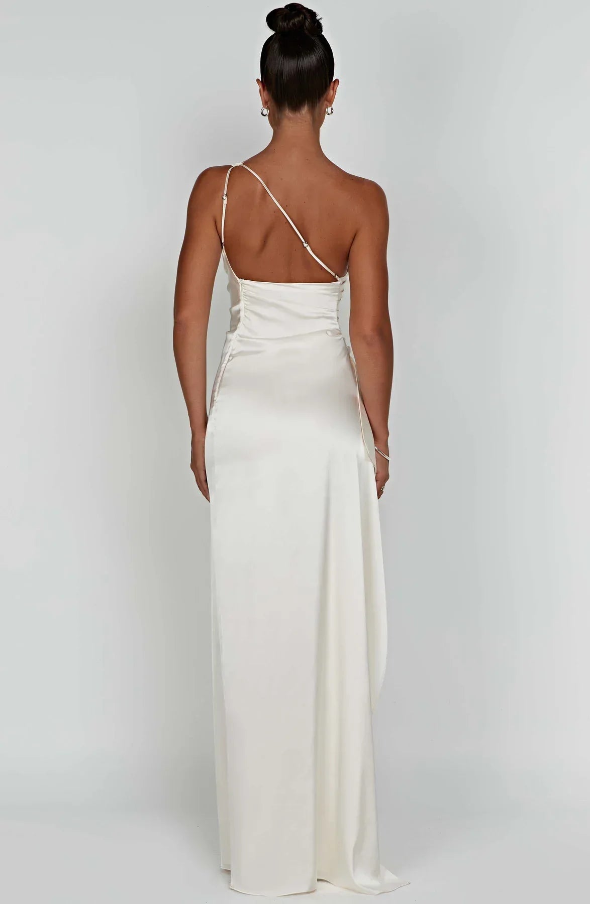 JEMMA ™ | Elegante Satijnen Splitjurk met één Schouder