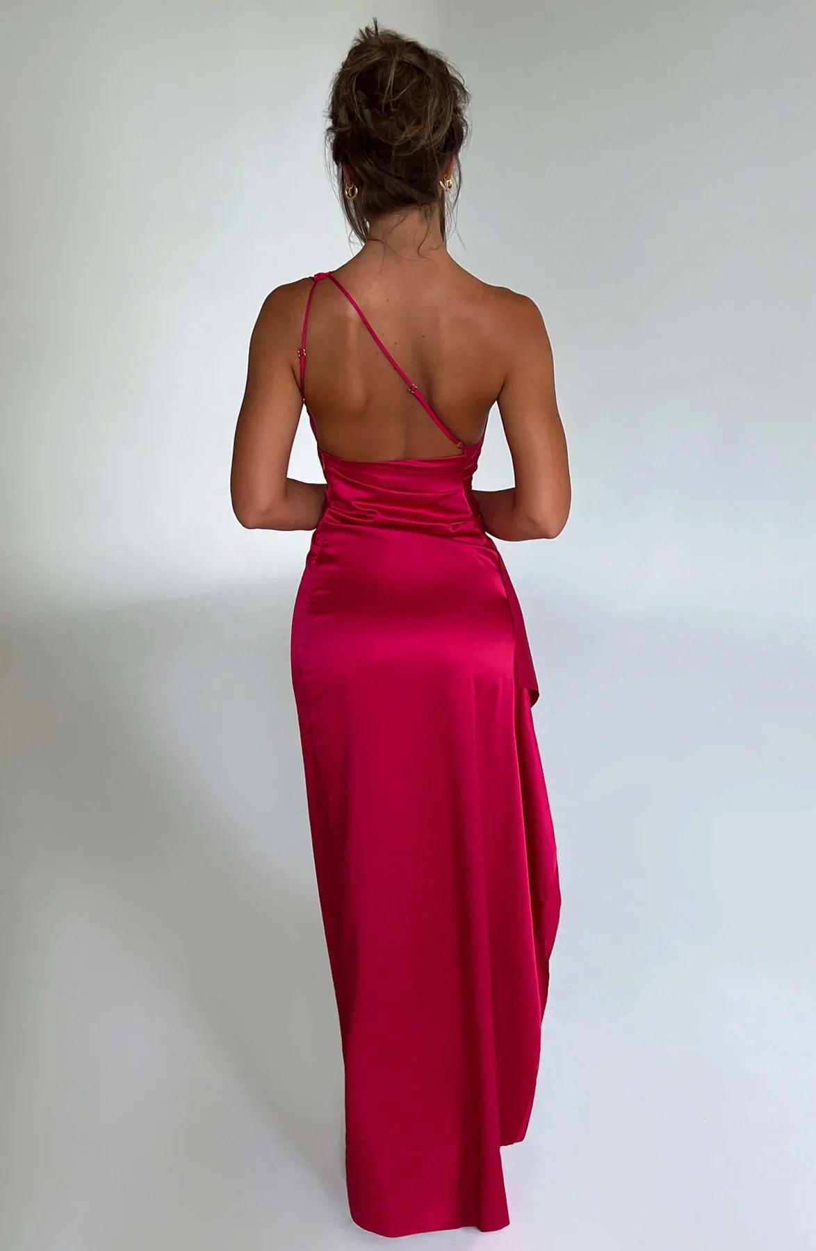 JEMMA ™ | Elegante Satijnen Splitjurk met één Schouder