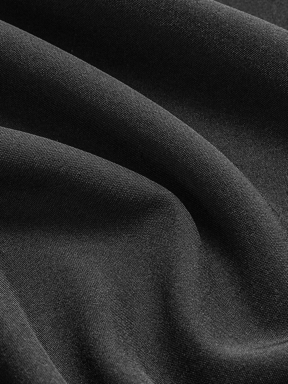 Rafaela | Lange mock neck jurk met cut out en hoge hals