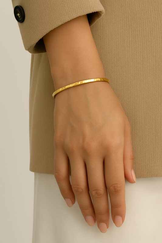 Xavina | Gouden Armband met elegante uitstraling