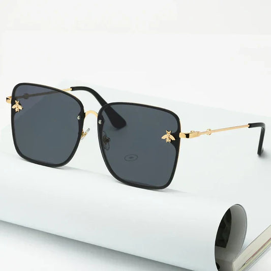 Lindsey | Gedurfde vierkante zonnebril met elegant design