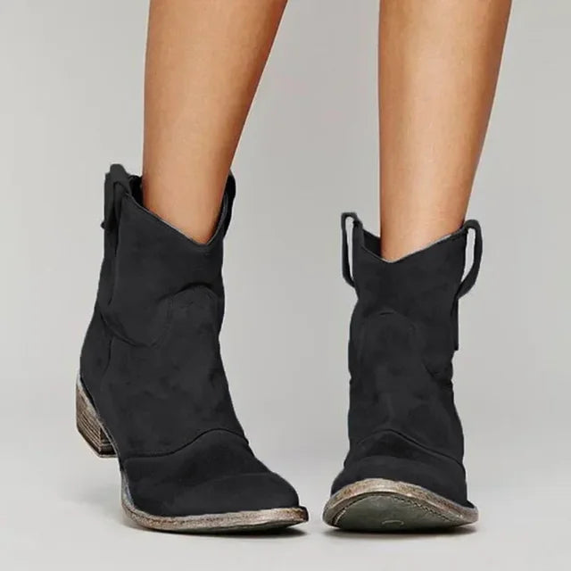 Lize | Cowboy enkellaarsjes met borduurdetails en lage hak
