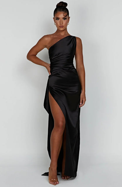 JEMMA ™ | Elegante Satijnen Splitjurk met één Schouder