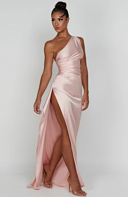 JEMMA ™ | Elegante Satijnen Splitjurk met één Schouder