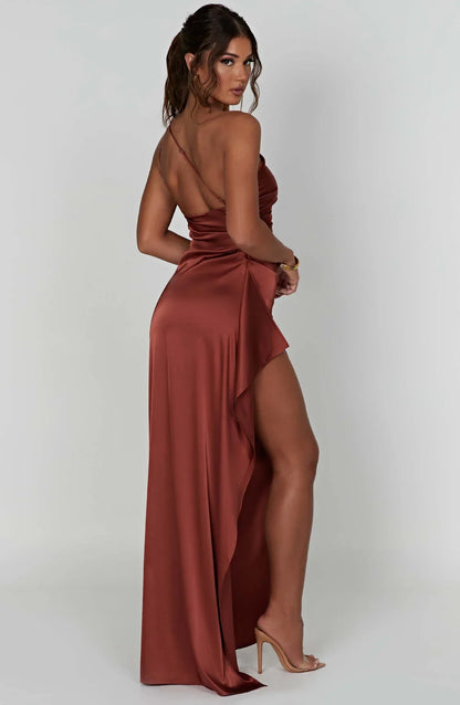 JEMMA ™ | Elegante Satijnen Splitjurk met één Schouder
