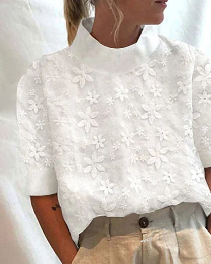 Zanira | Blouse met geborduurde opstaande kraag